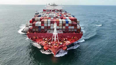 Strait of Hormuz ‘open’, but how long till transit resumes? The explosive mine challenge