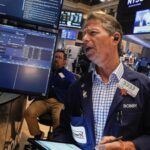 US stock market today: AI stocks sink again, pulling Wall Street towards weekly loss US stock market today: AI stocks sink again, pulling Wall Street towards weekly loss